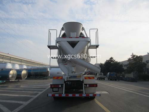 ����ǰ�ĺ�˔���܇