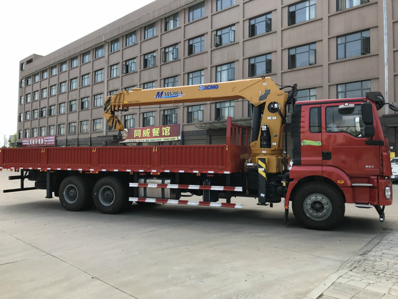 ����������݆���칤12�����L�۵��C